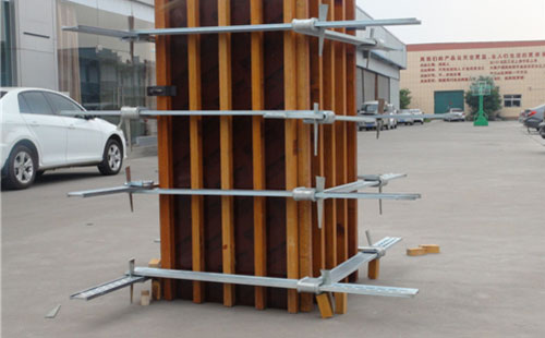 加固一顆方柱子需要多少套方柱扣緊固件
